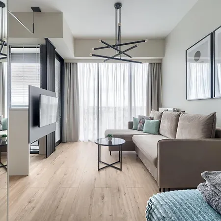 Margi Smart Hanza Pool Sauna Apartment